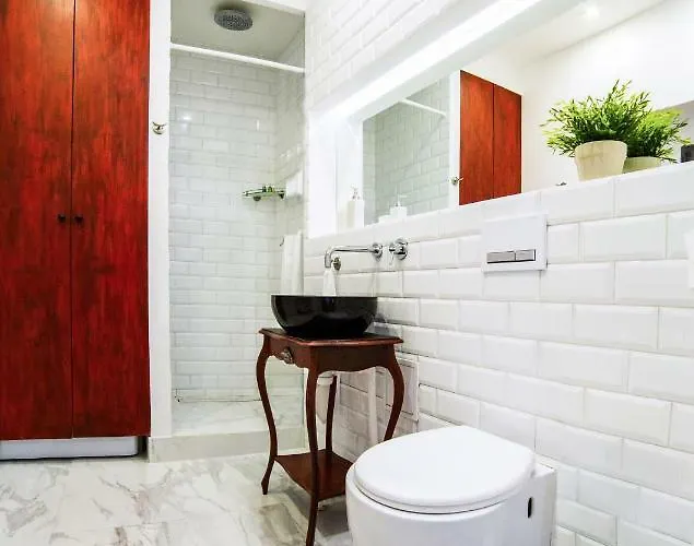 Old Town - Apple * فروتسواف